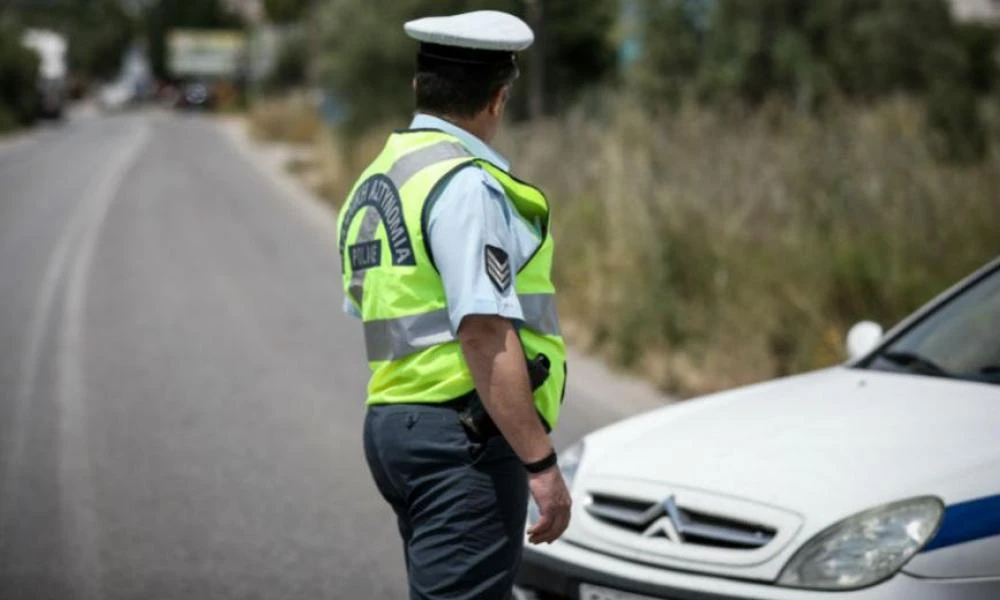 Ρεκόρ κλήσεων:Πάνω από 1.100 κλήσεις «έκοψε» η Τροχαία Αττικής